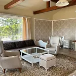 Sofia - Pool, Sauna & Nature Escape