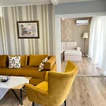 Sofia - Pool, Sauna & Nature Escape *