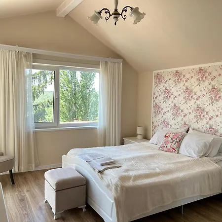 Sofia - Pool, Sauna & Nature Escape * Varna