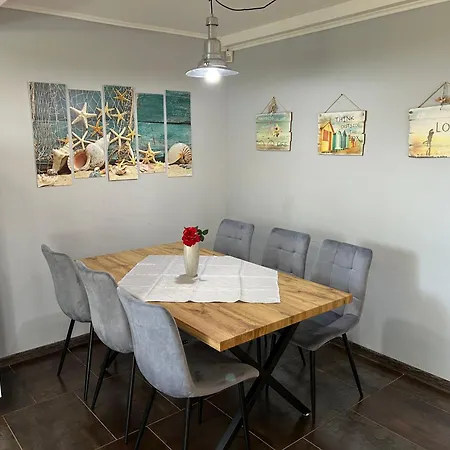 Sofia - Pool, Sauna & Nature Escape Holiday home *